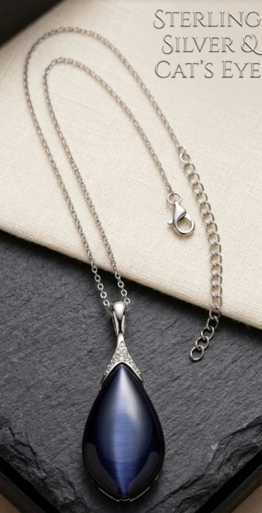 Elegant Dark Cats-Eye Teardrop Pendant Necklace – Silver-Tone Rhinestone Accents