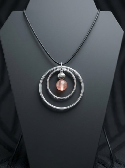 Modern Double-Ring Pendant Necklace with Pink Beaded Accent